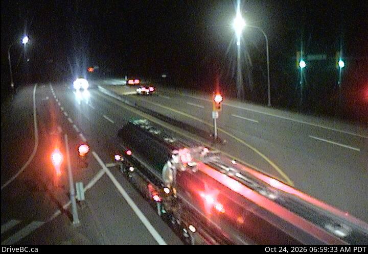DriveBC webcam: Butterfield Road — North on Highway 1 (Malahat)