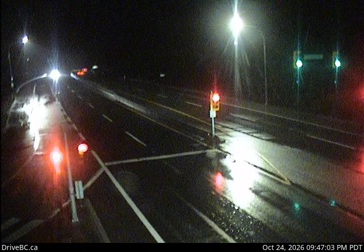 Live DriveBC webcam: Butterfield Road — North on Highway 1 (Malahat)