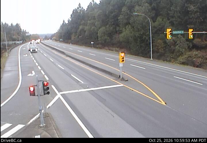 DriveBC webcam: Butterfield Road — North on Highway 1 (Malahat)