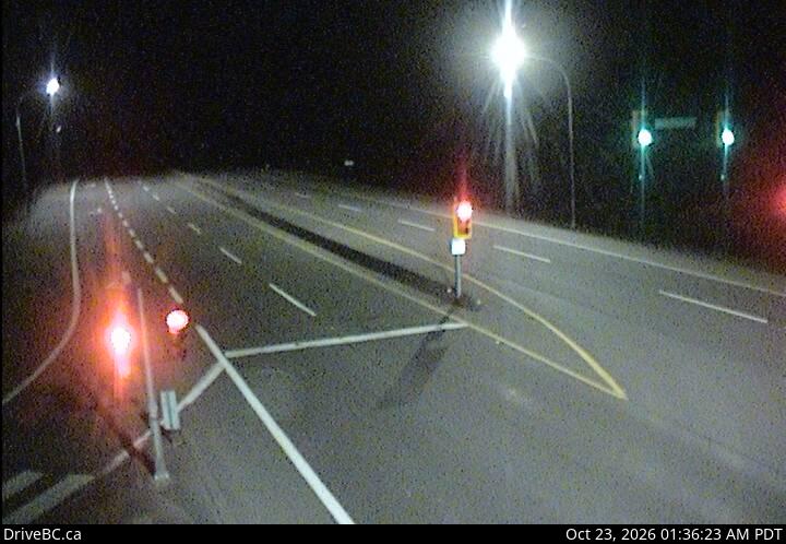 DriveBC webcam: Butterfield Road — North on Highway 1 (Malahat)