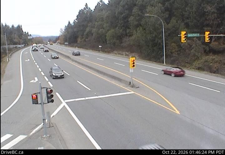 DriveBC webcam: Butterfield Road — North on Highway 1 (Malahat)