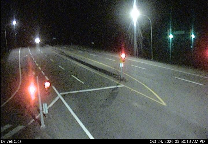 DriveBC webcam: Butterfield Road — North on Highway 1 (Malahat)