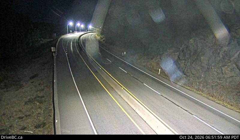 DriveBC webcam: Malahat Summit — South on Highway 1 (Malahat)