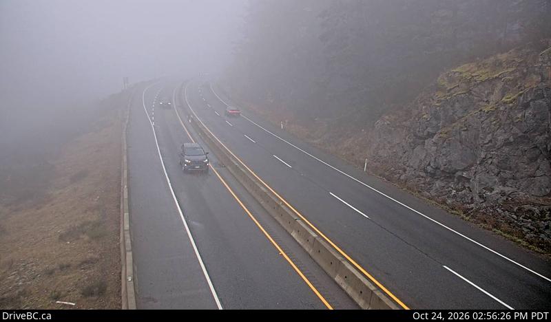 DriveBC webcam: Malahat Summit — South on Highway 1 (Malahat)