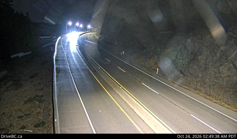 DriveBC webcam: Malahat Summit — South on Highway 1 (Malahat)