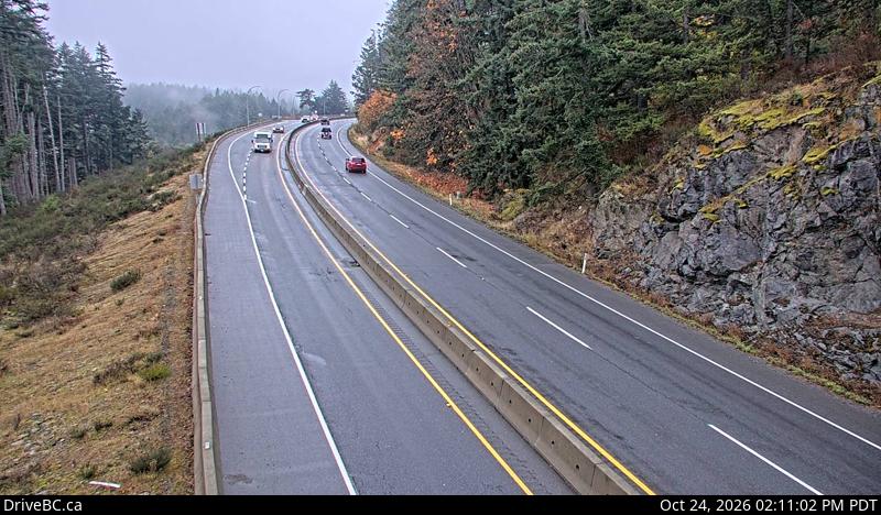DriveBC webcam: Malahat Summit — South on Highway 1 (Malahat)