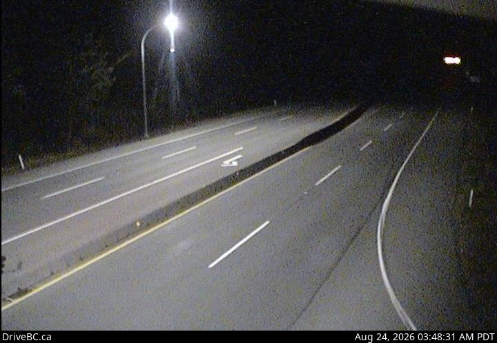 DriveBC webcam: Butterfield Road — South on Highway 1 (Malahat)