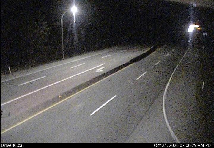 DriveBC webcam: Butterfield Road — South on Highway 1 (Malahat)