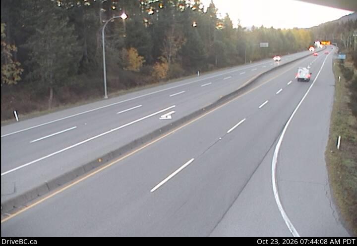DriveBC webcam: Butterfield Road — South on Highway 1 (Malahat)