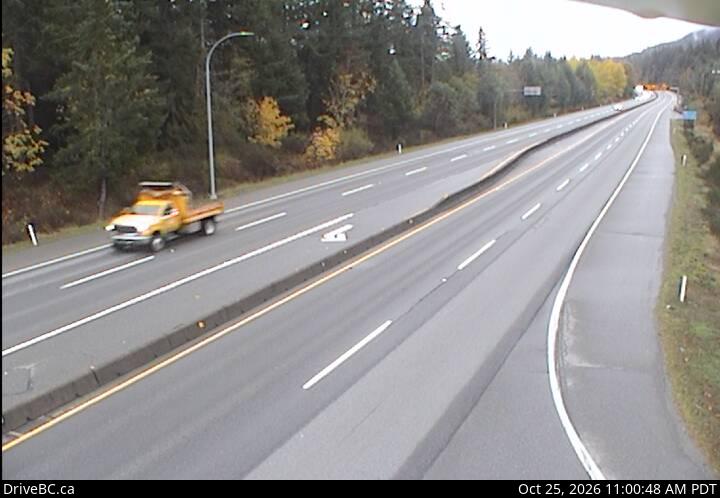 DriveBC webcam: Butterfield Road — South on Highway 1 (Malahat)