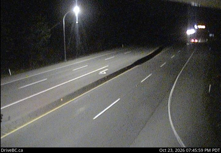 DriveBC webcam: Butterfield Road — South on Highway 1 (Malahat)