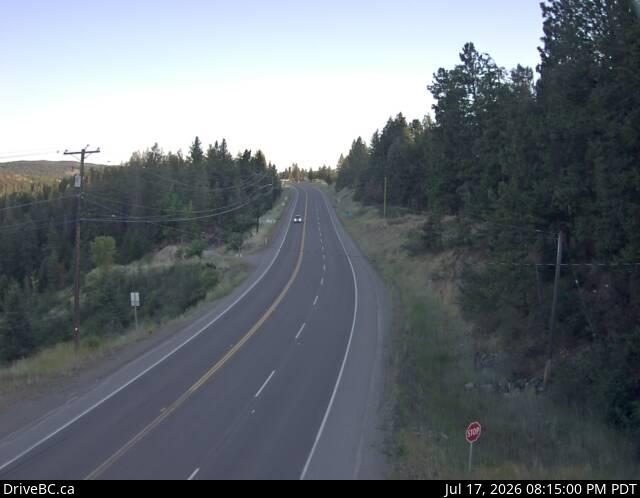 Live DriveBC webcam: Princeton on Highway 3 (Hope-Princeton)