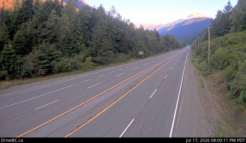 Live DriveBC webcam: Hope Slide on Highway 3 (Hope-Princeton)