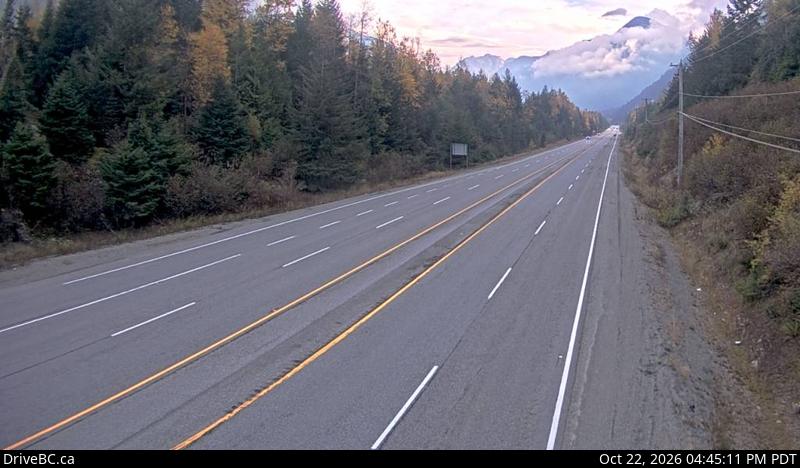 Live DriveBC webcam: Hope Slide on Highway 3 (Hope-Princeton)