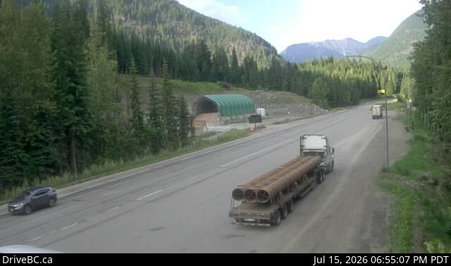 DriveBC webcam: Albert Canyon on Highway 1 (Rogers Pass)