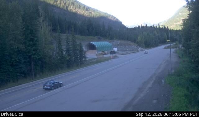DriveBC webcam: Albert Canyon on Highway 1 (Rogers Pass)