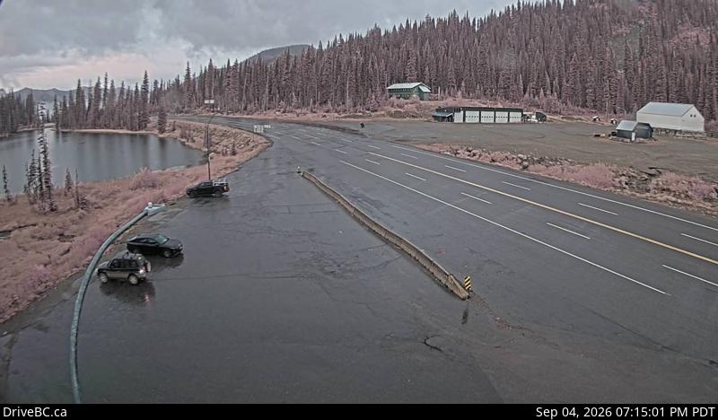 DriveBC webcam: Kootenay Pass Summit on Highway 3 (Kootenay Pass)