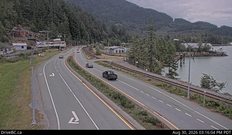 DriveBC webcam: Britannia Beach — South on Highway 99 (Sea to Sky Highway)