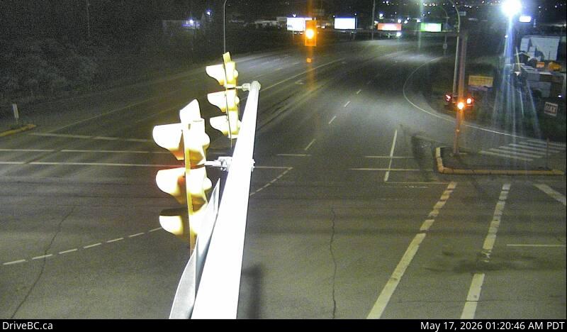 Halston Avenue / Paul Lake Road - W