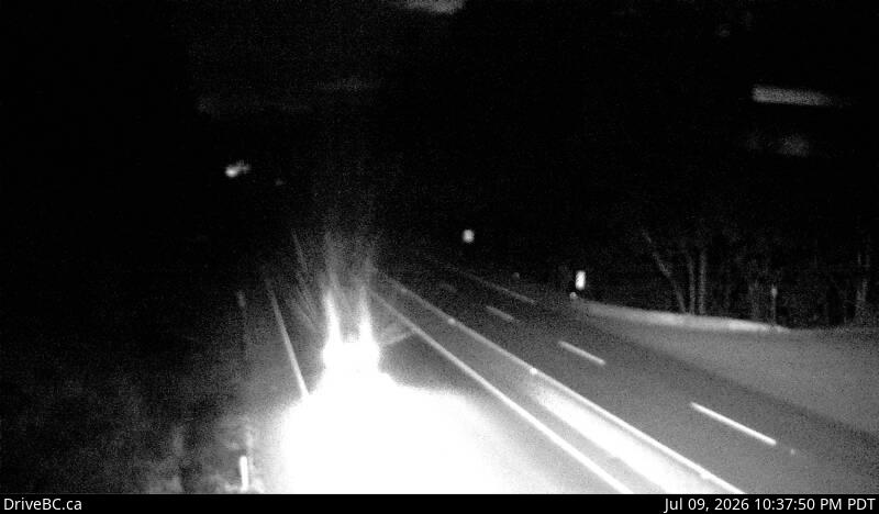 DriveBC webcam: Malahat at Bamberton — North on Highway 1 (Malahat)