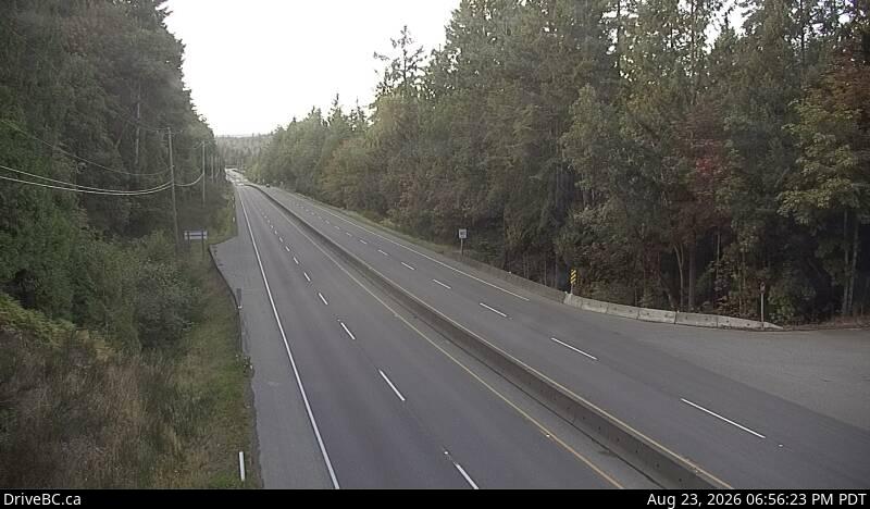 DriveBC webcam: Malahat at Bamberton — North on Highway 1 (Malahat)