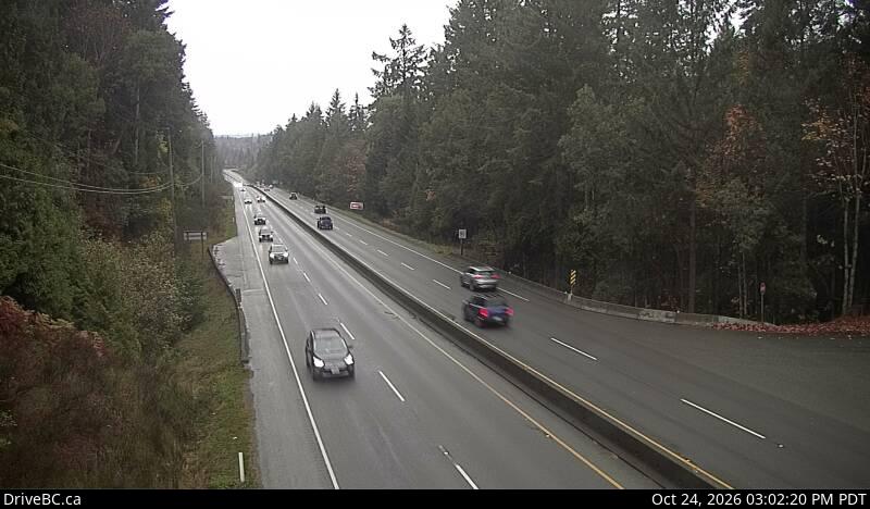 DriveBC webcam: Malahat at Bamberton — North on Highway 1 (Malahat)