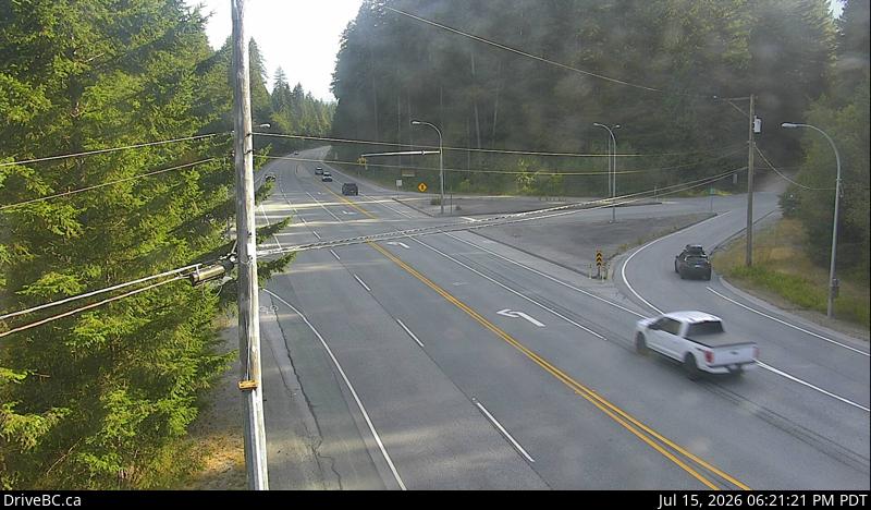 DriveBC webcam: Alice Lake — South on Highway 99 (Sea to Sky Highway)
