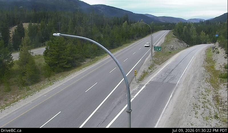 Britton Creek — North — Hwy 5 at Britton Creek Rest Area, looking north