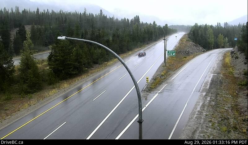 Britton Creek — North — Hwy 5 at Britton Creek Rest Area, looking north