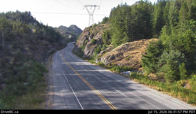 DriveBC webcam: Culliton Creek — North on Highway 99 (Sea to Sky Highway)