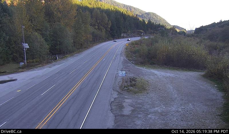 Live DriveBC webcam: Culliton Creek — South on Highway 99 (Sea to Sky)