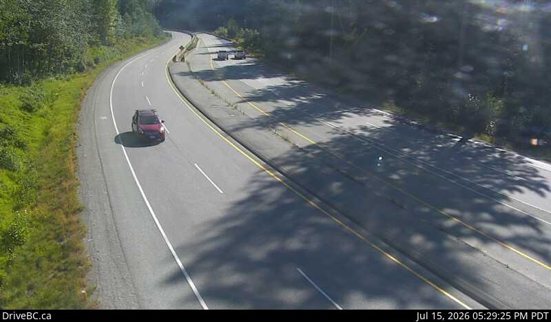 Live DriveBC webcam: Daisy Lake — South on Highway 99 (Sea to Sky)