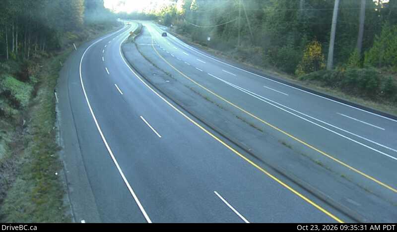 Live DriveBC webcam: Daisy Lake — South on Highway 99 (Sea to Sky)