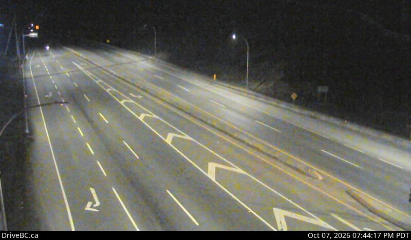 DriveBC webcam: West Shore Parkway — Northbound on Highway 1 (Malahat)
