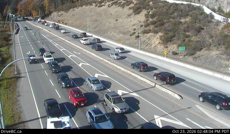 DriveBC webcam: West Shore Parkway — Northbound on Highway 1 (Malahat)