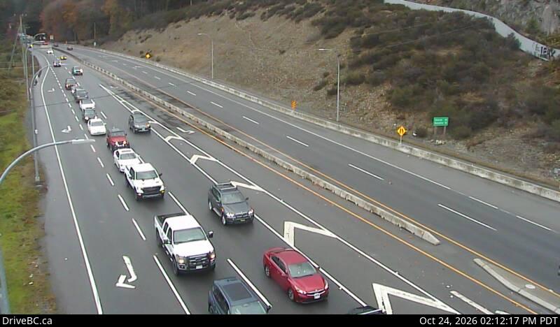 DriveBC webcam: West Shore Parkway — Northbound on Highway 1 (Malahat)