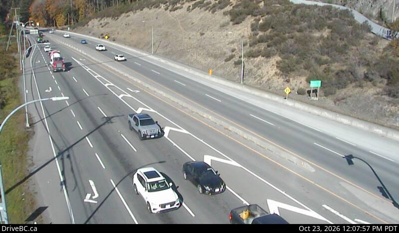 DriveBC webcam: West Shore Parkway — Northbound on Highway 1 (Malahat)