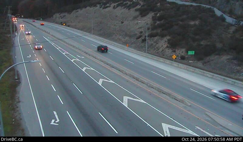 DriveBC webcam: West Shore Parkway — Northbound on Highway 1 (Malahat)