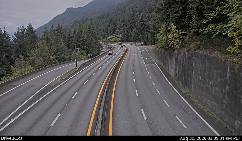 DriveBC webcam: Lions Bay — North on Highway 99 (Sea to Sky Highway)
