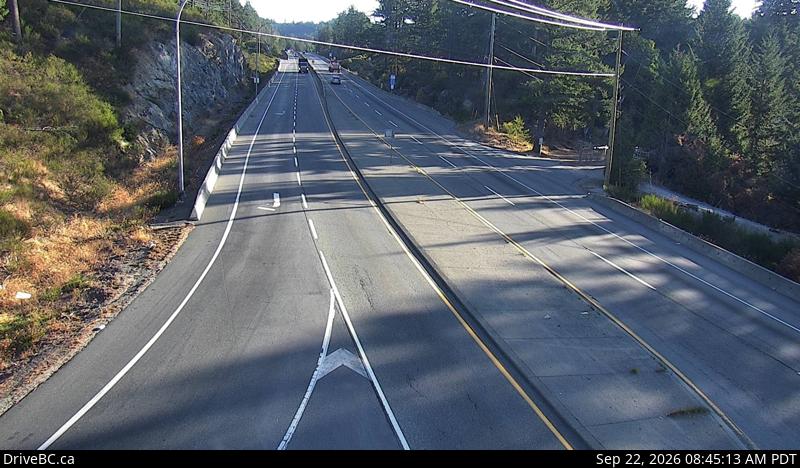 Live DriveBC webcam: Malahat Drive — North on Highway 1 (Malahat)