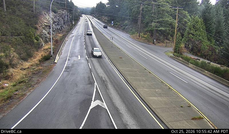DriveBC webcam: Malahat Drive — North on Highway 1 (Malahat)