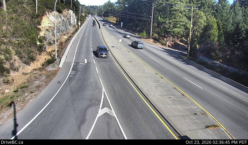 DriveBC webcam: Malahat Drive — North on Highway 1 (Malahat)