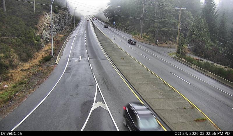 DriveBC webcam: Malahat Drive — North on Highway 1 (Malahat)