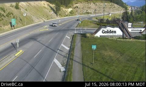 DriveBC webcam: Golden — Eastbound on Highway 1 (Rogers Pass)