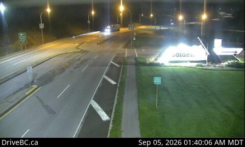 DriveBC webcam: Golden — Eastbound on Highway 1 (Kicking Horse Pass)