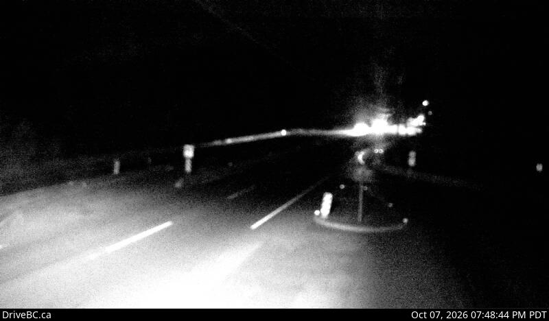 DriveBC webcam: Malahat at Tunnel Hill — North on Highway 1 (Malahat)