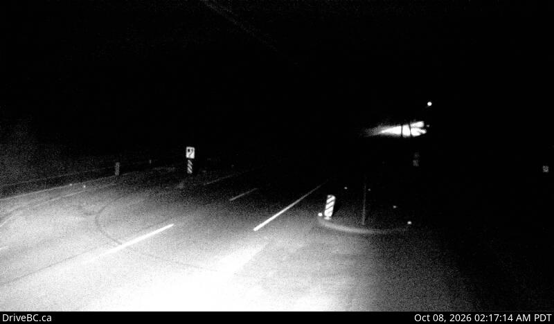 DriveBC webcam: Malahat at Tunnel Hill — North on Highway 1 (Malahat)
