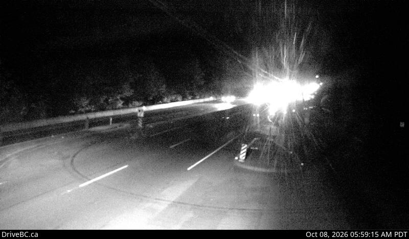 DriveBC webcam: Malahat at Tunnel Hill — North on Highway 1 (Malahat)