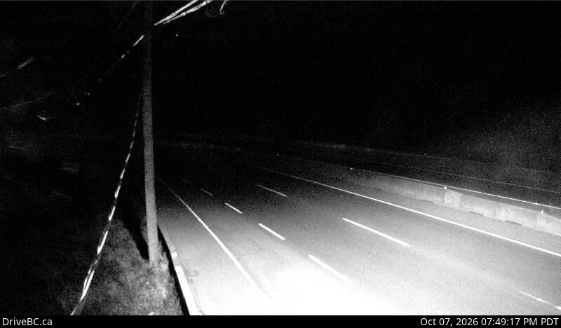 DriveBC webcam: Malahat at Tunnel Hill — South on Highway 1 (Malahat)