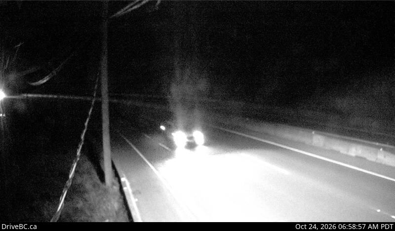 DriveBC webcam: Malahat at Tunnel Hill — South on Highway 1 (Malahat)
